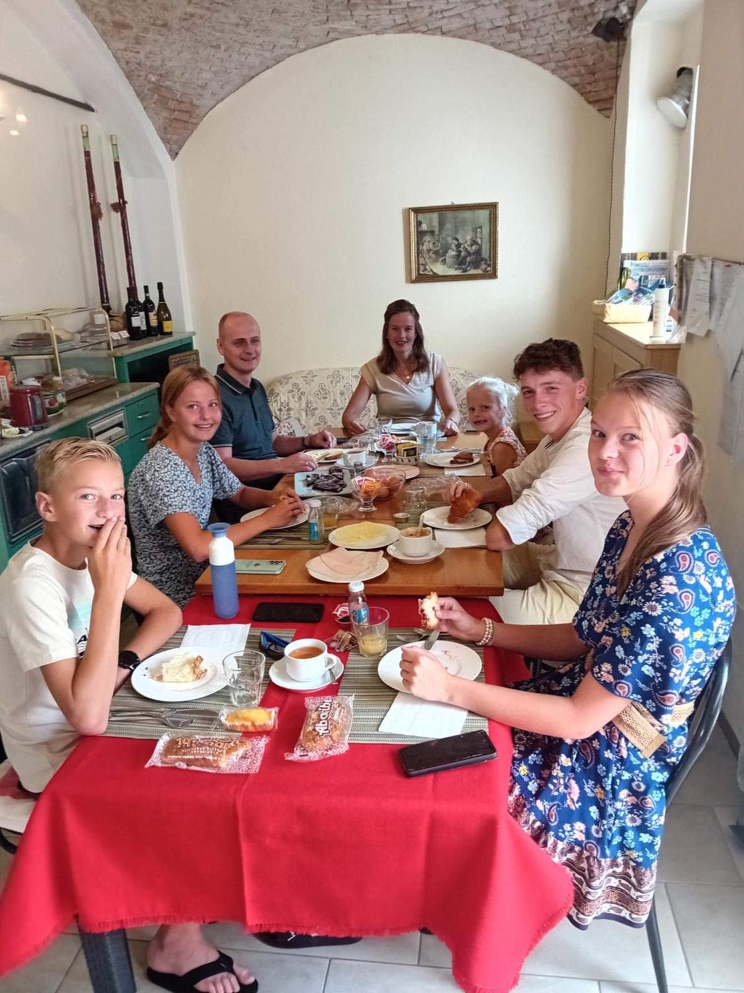 Il Casolare Del Medio Olona Bed & Breakfast *